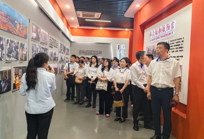 感受和了解钢铁发展史