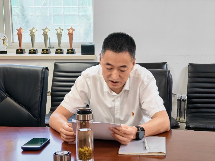 压紧压实干部人才管理政治责任